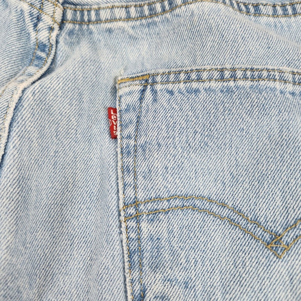 Levis 501 Jeans Mens 33x30 Blue Button Fly Straight Light Wash Mid Rise - Picture 9 of 9